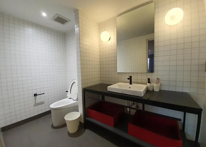 Отель типа "постель и завтрак" Roompini Бангкок
